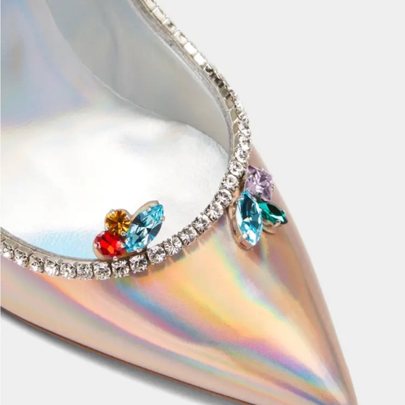 Chick Queen Iridescent Jewel Red Sole Pumps
37 NWB - Picture 3 of 3